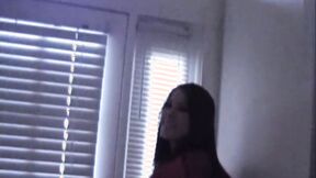 BrookeSkye went to the rooftop & rubbing her cunt