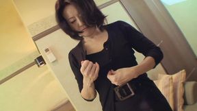 Milf cutie falls to wonders of hitachi