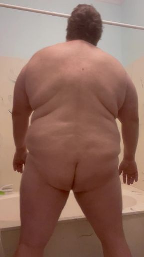 Enormously Fat Chub Bear Daddy Burly Chub Draws a Hot Bath &amp; Blasts a Hot Load