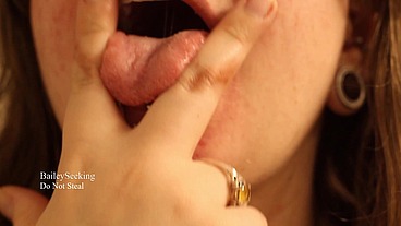 Brown Lipstick Fetish