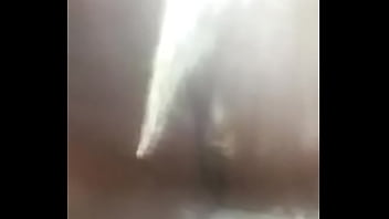 ela mostrou a buceta pra mim