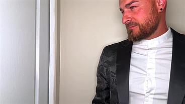 BDSM intense pour cette coquine de Naomie Ricci !