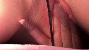 Asmr! I Masturbate and Squirt in Pantyhose
