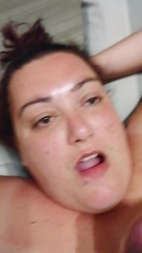 Wife begs to be jizzed on face