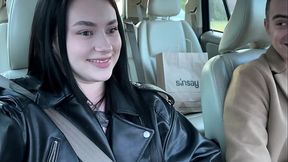 Polishing off her wet pussy with a face sitting