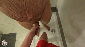 les defis du mardi : de bon matin je vide les couilles de mon mec sous sa douche...