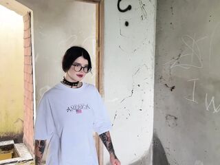 Hard Sex with Horny Alt Hotty in an Abandoned Building
