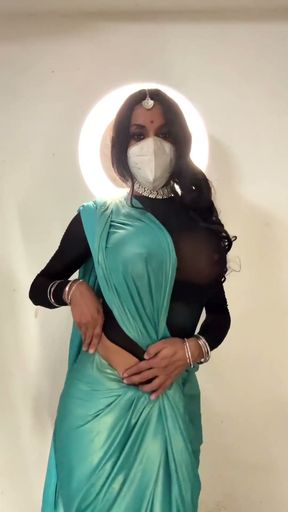 Crossdresser Big Boobs in Saree