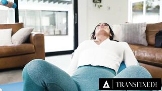 TRANSFIXED - Victoria Grant's Big Trans Dick RIPPED YOGA PANTS In Front Of Gym Buddy Ameena Green!