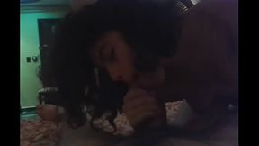 Exnovia mamando mi verga en el hotel