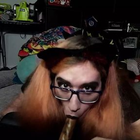 Happythinkins video - trans girl sucks and vibrates on stream