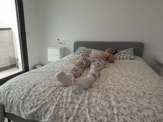 I hit my knee and this guy drilled me underneath the pretext of a massage