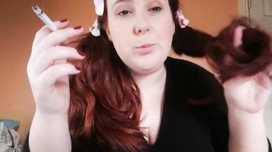 BBW Cutie Plays For You