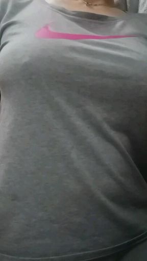 No bra day