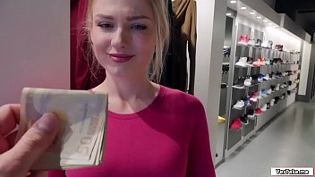 Russian sales attendant gets blown away in the boutique