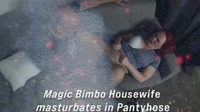 Bimbo Housewife masturbates in Pantyhose 06
