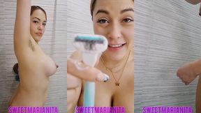tu aimes te faire raser ?? viens avec moi pour epiler ma chatte