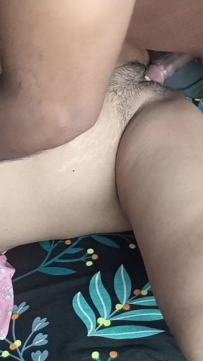 Virgin Sister-in-law Was Called Home by Her Neighbor Brother-in-law and Fucked for the First Time.