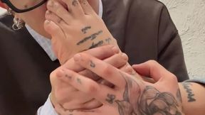 Puzza di Piedi in calzini di nylon e Vans