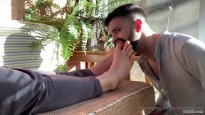 Daddys Foot Slave