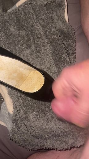 Cum on black patent heels