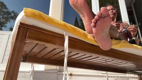 Foot Ignore by the Pool POV