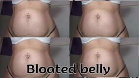 Belly with stretch marks