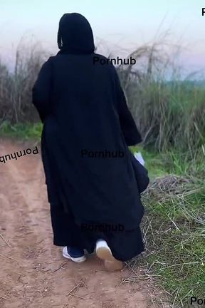Egypt Muslim Farm Girl with Abaya Try to Find Cucumber in Farmland for Her Pussy