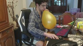 Looner Secretary Playing with balloons and jerking off
