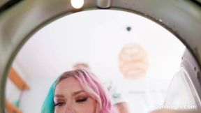 Luna Temptress stuck and fucked