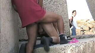 Fucking, outdoor sex, outdoors – pria amatir dengan penis besar melakukan anal seks