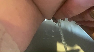Pee Play & Pussy Fun – Naughty Wet Fetish 💋