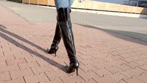 najvz Alexas walk in her black leather boots (mp4-FHD)