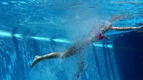 Tiffany Tatum escorted by Jack in swimming pool