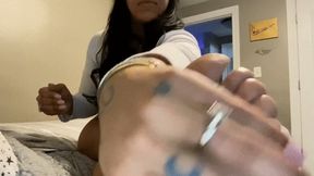 Gorgeous new sole queen Moonette greases her sexy size 9 dry soles! Full length video