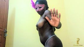 jolie ebene seduisante