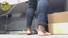 Temptress Mango In "Foot Notes" - Barefoot Soles Worship