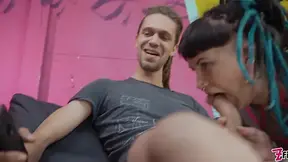 Rebellious alt bitch gets her asshole stretched wide open in a savage threesome