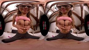 VirtualRealPorn com Nerdy Dream