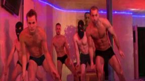 gang bang orgia in sauna