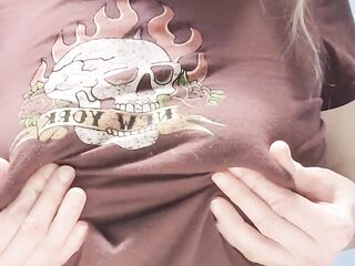 Squirting my own milk in my moth