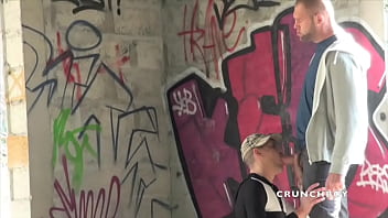 arab fucked outdoor by bear dominant