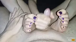 Amateur couple pleases each other with night playtime