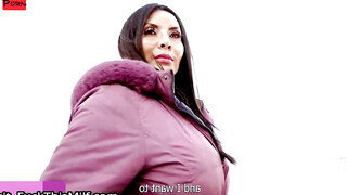 Milf shows off her big tits and amazing giant ass on the street - Maryam Hot 11