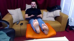 Barbudo Shows Us the Soles of His Feet