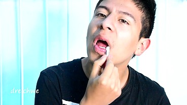 Delicious lipstick