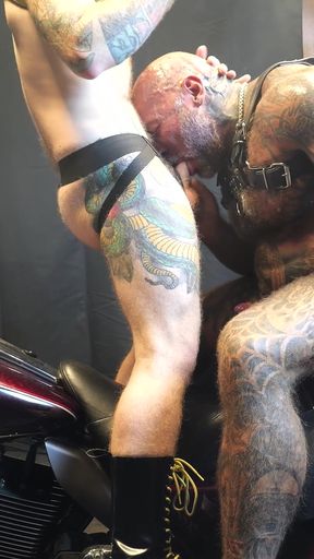 Motorcycle Cigar Fuck with Seamus O'riley