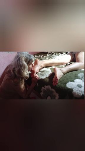 Adoring the Feet of Don Gresopio 1