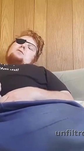 Sexy Redhead with an Eye Patch Shows You How to Cum Like a Mobster
