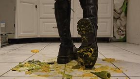 Princess crush oranges, avocado in her Dr Martens Audrick 20 eyes boots